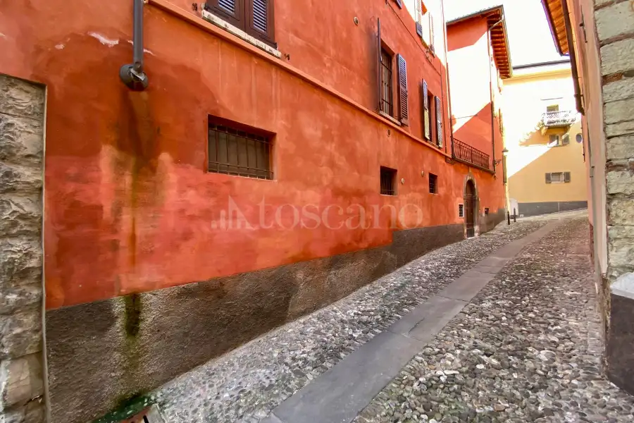 Casa in vendita di 70 mq a €330.000 (rif. 14/2026)