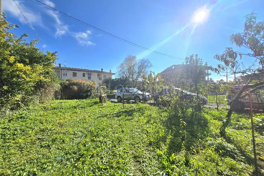 Casa Indipendente in vendita di 350 mq a €350.000 (rif. 53/2025)