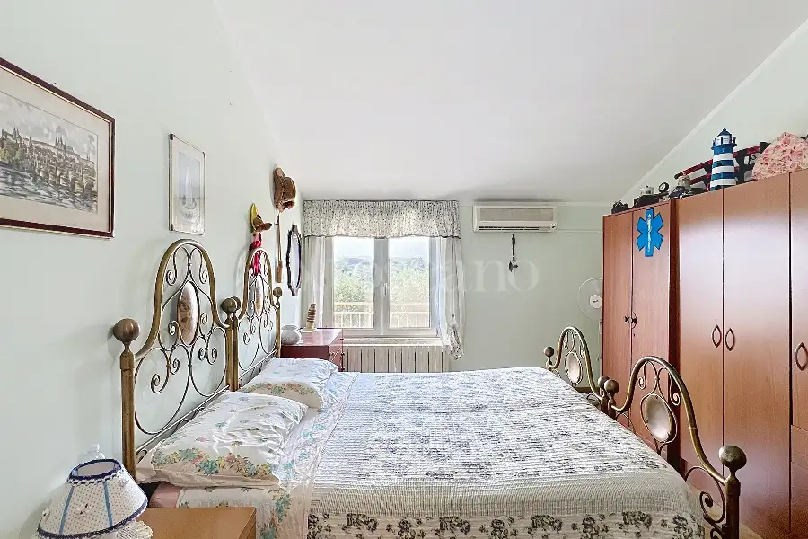 Casa Indipendente in vendita di 300 mq a €280.000 (rif. 85/2025)