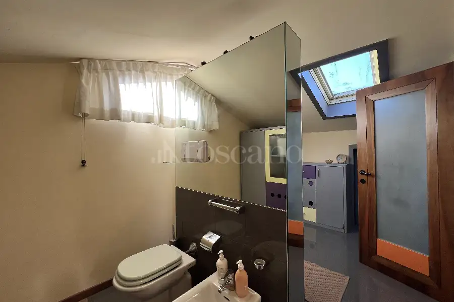 Villa Bifamiliare in vendita di 315 mq a €1.200.000 (rif. 7/2026)