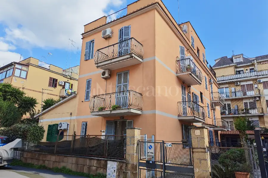Casa in vendita di 65 mq a €249.000 (rif. 3/2026)