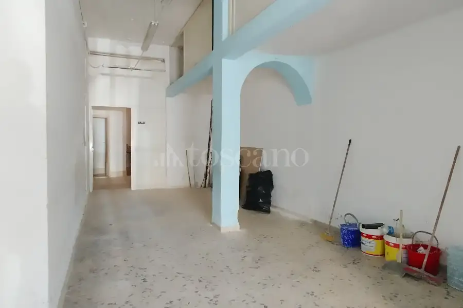 Negozio in vendita di 81 mq a €109.000 (rif. 13/2026)