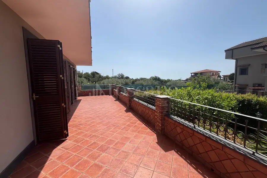 Villa in vendita di 270 mq a €490.000 (rif. 122/2026)