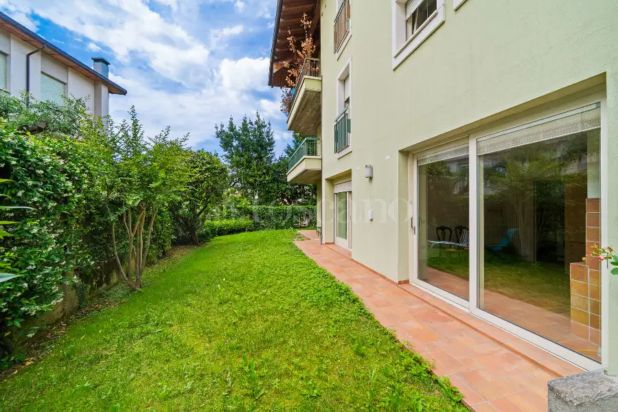 Casa in vendita di 220 mq a €800.000 (rif. 31/2026)
