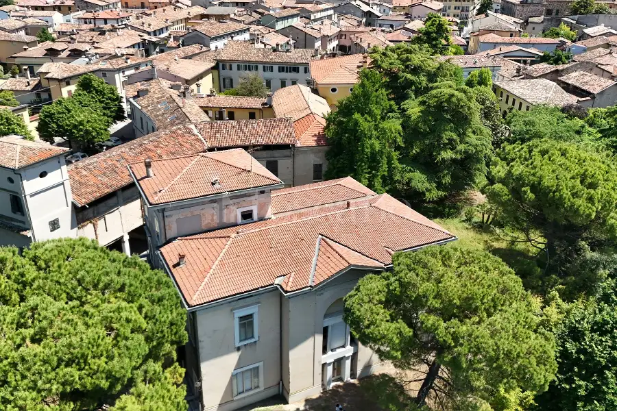 Rustico in vendita di 2.000 mq a €2.000.000 (rif. 26/2026)