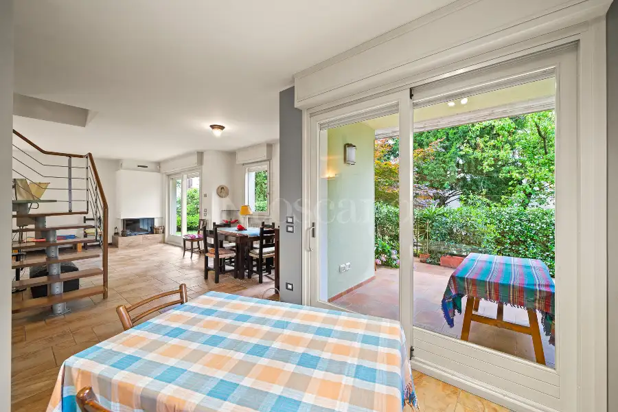 Casa in vendita di 220 mq a €800.000 (rif. 31/2026)