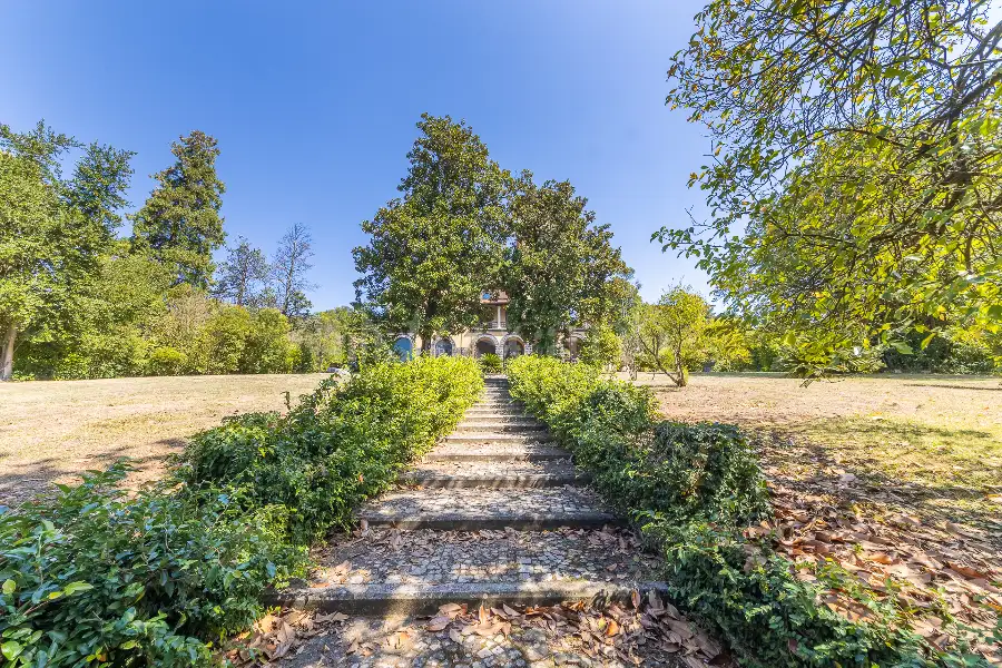 Villa in vendita di 750 mq a €1.950.000 (rif. 53/2026)