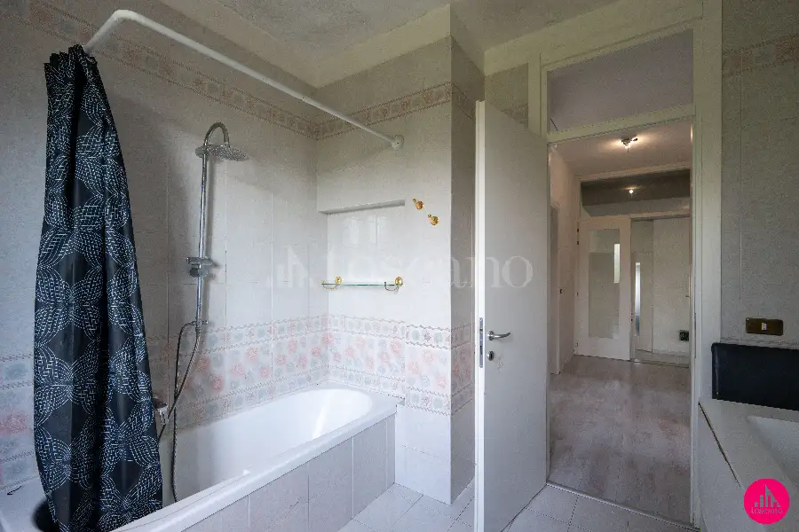 Villa in vendita di 303 mq a €499.000 (rif. 124/2026)