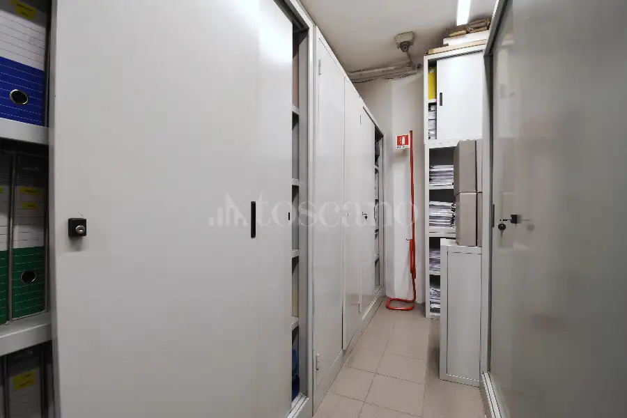 Ufficio in vendita di 145 mq a €490.000 (rif. 78/2026)