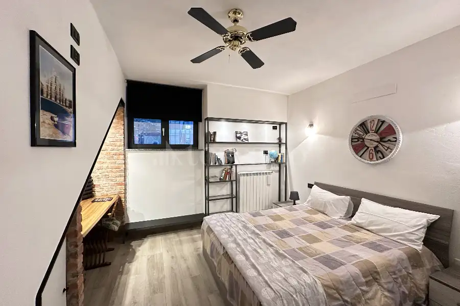 Loft in affitto di 90 mq a €1.100 (rif. 9/2026)
