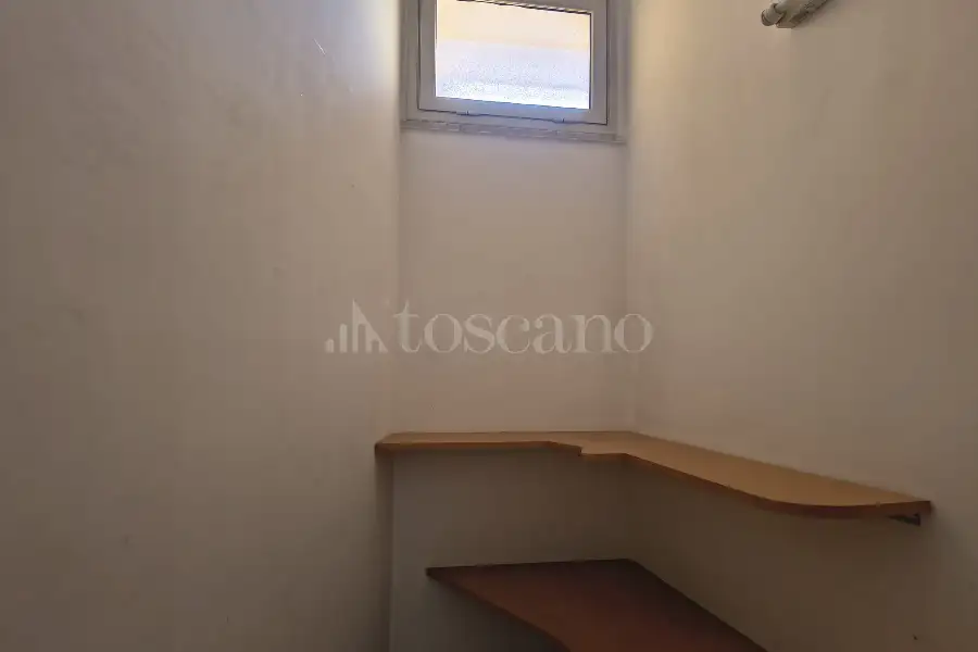 Negozio in vendita di 114 mq a €135.000 (rif. 52/2026)