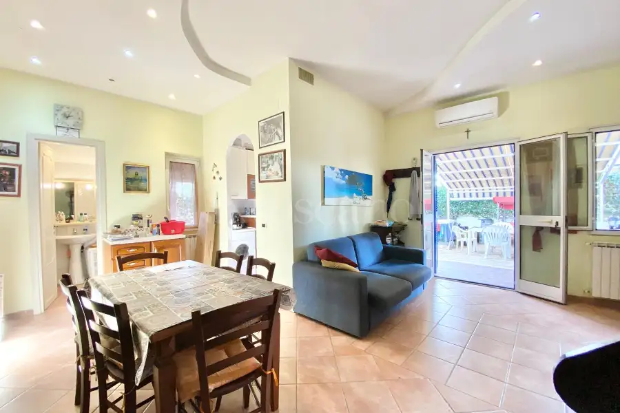 Villa Plurifamiliare in vendita di 90 mq a €239.000 (rif. 4/2025)