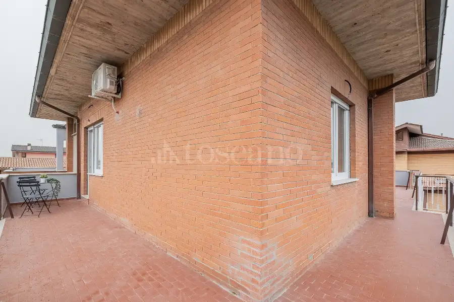 Attico in vendita di 80 mq a €248.000 (rif. 12/2026)