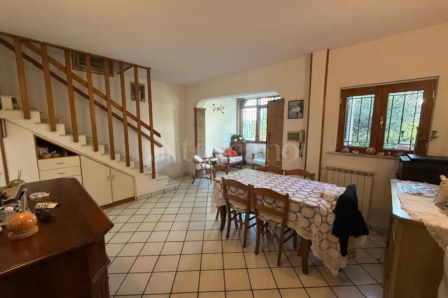 Villa Bifamiliare in vendita di 170 mq a €365.000 (rif. 84/2025)