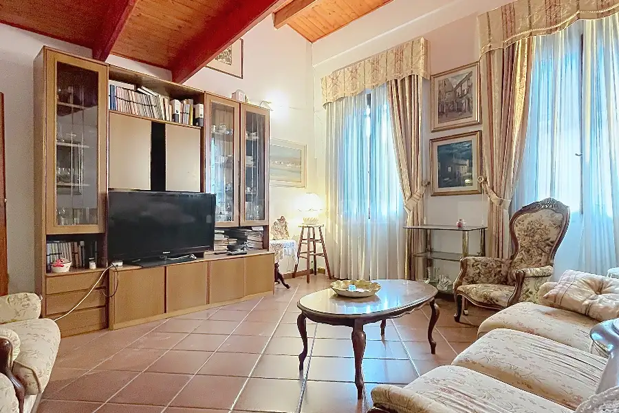 Casa in vendita di 66 mq a €75.000 (rif. 71/2026)