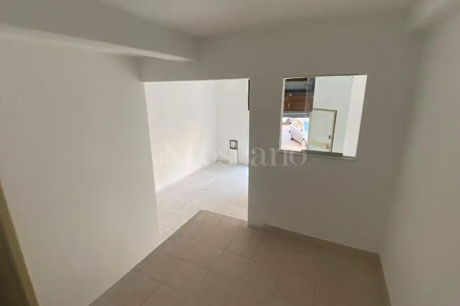 Negozio in vendita di 40 mq a €59.000 (rif. 4/2026)