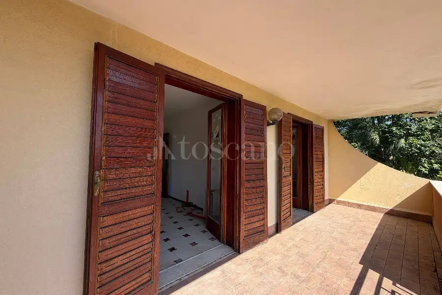 Villa in vendita di 330 mq a €498.000 (rif. 120/2026)