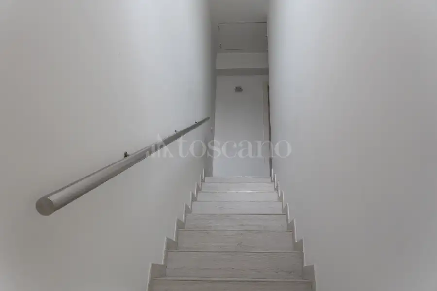 Villa Bifamiliare in vendita di 230 mq a €448.000 (rif. 166/2025)