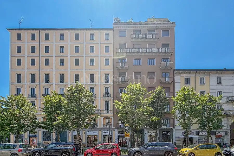 Ufficio in vendita di 250 mq a €1.450.000 (rif. 86/2026)