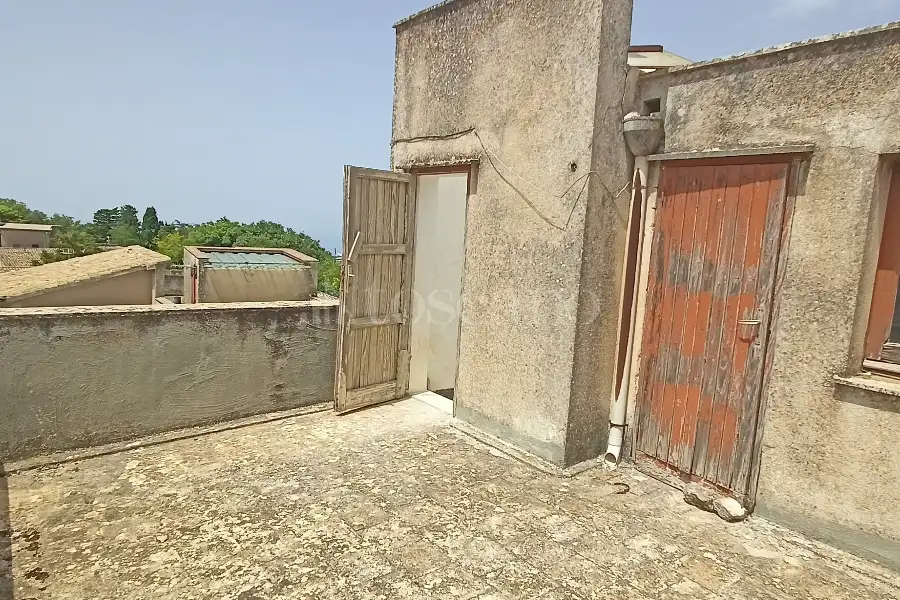 Casa Indipendente in vendita di 189 mq a €160.000 (rif. 32/2026)