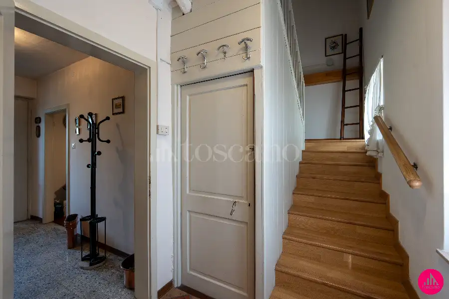 Villa Bifamiliare in vendita di 180 mq a €129.000 (rif. 49/2026)