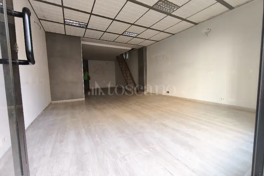 Negozio in vendita di 38 mq a €65.000 (rif. 28/2025)
