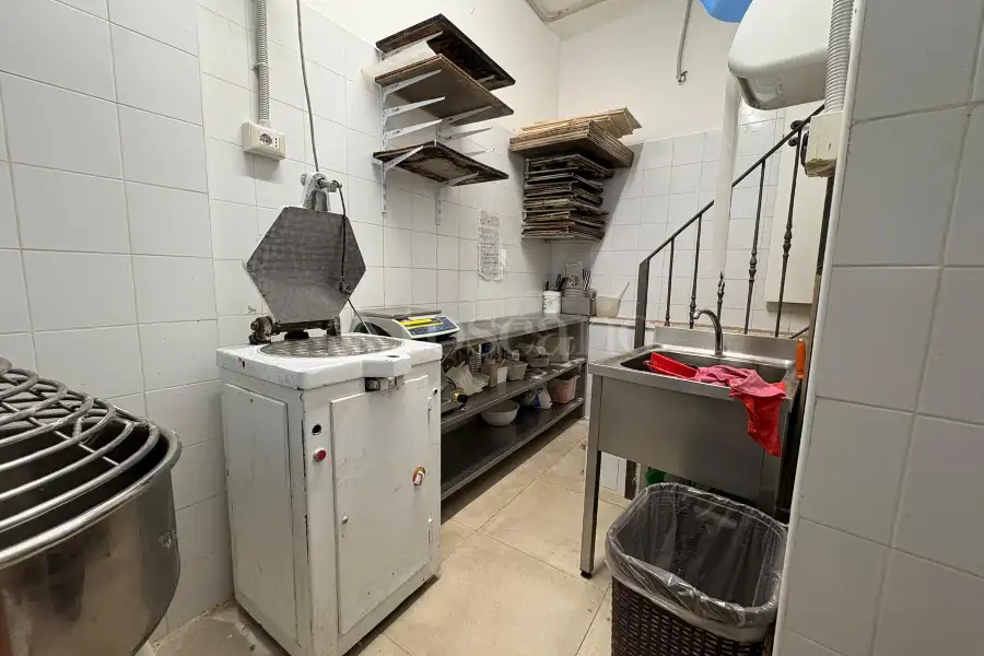 Negozio in vendita di 45 mq a €235.000 (rif. 60/2025)