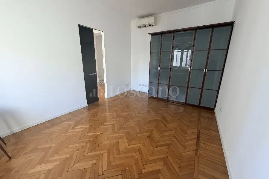 Casa in affitto di 100 mq a €2.300 (rif. 76/2026)