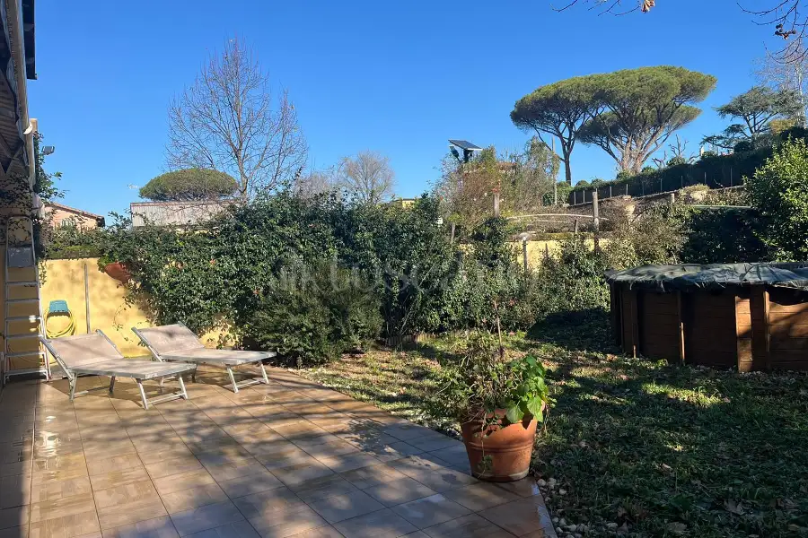 Villa in vendita di 360 mq a €399.000 (rif. 89/2023)