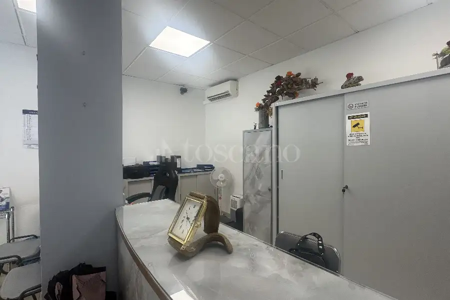Negozio in vendita di 89 mq a €155.000 (rif. 28/2026)