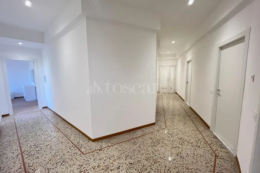 Casa in affitto di 200 mq a €5.300 (rif. 10/2026)
