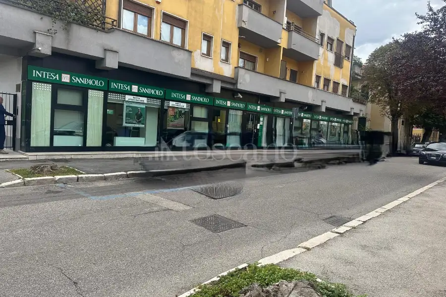 Negozio in vendita di 464 mq trattativa riservata (rif. 120/2024)