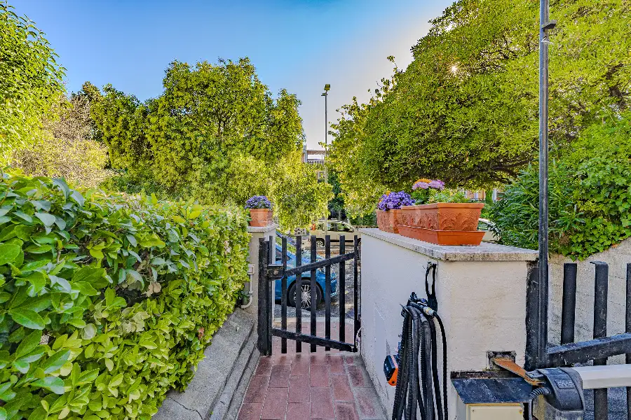 Casa in vendita di 220 mq a €799.000 (rif. 35/2026)