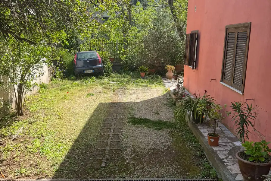 Casa in vendita di 105 mq a €375.000 (rif. 23/2026)