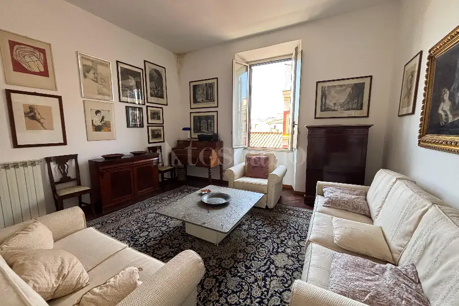Casa in vendita di 104 mq a €799.000 (rif. 49/2026)