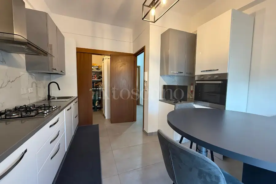 Attico in vendita di 190 mq a €575.000 (rif. 60/2025)