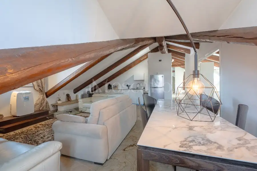 Casa in affitto di 200 mq trattativa riservata (rif. 42/2026)