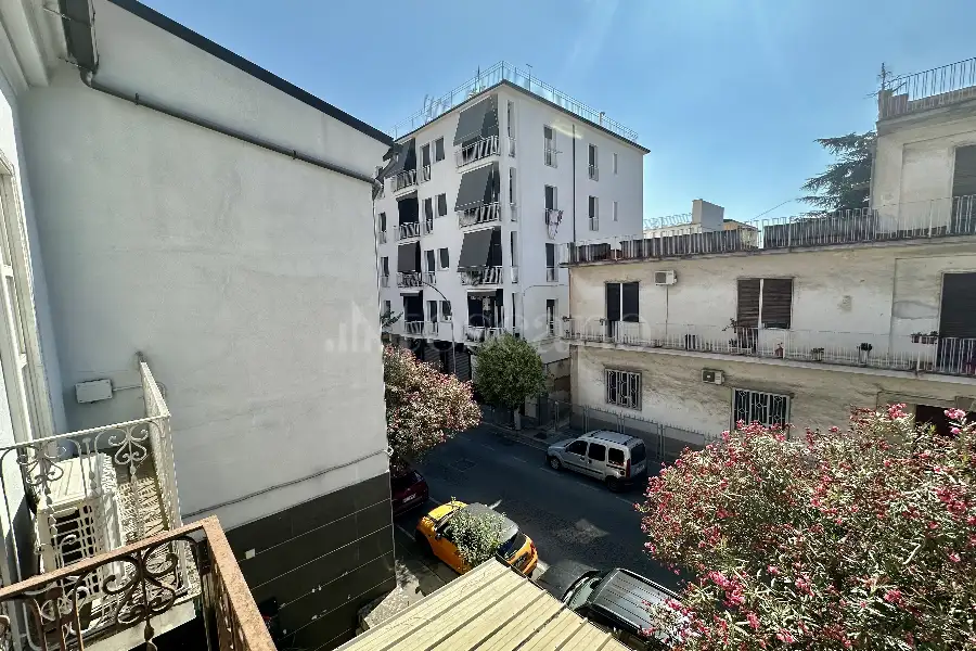Negozio in affitto di 70 mq a €450 (rif. 25/2025)