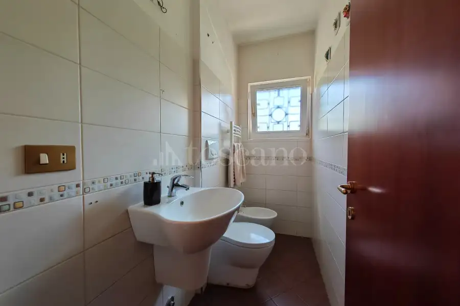 Villa Plurifamiliare in vendita di 220 mq a €565.000 (rif. 44/2026)