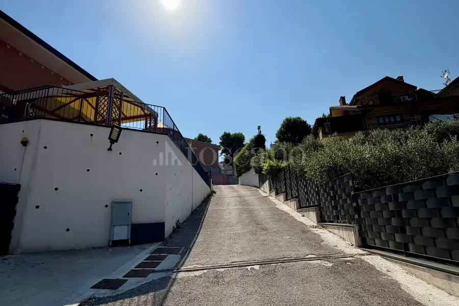 Villa Bifamiliare in vendita di 100 mq a €235.000 (rif. 156/2026)