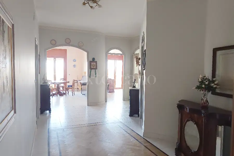 Casa in vendita di 347 mq a €459.000 (rif. 52/2026)