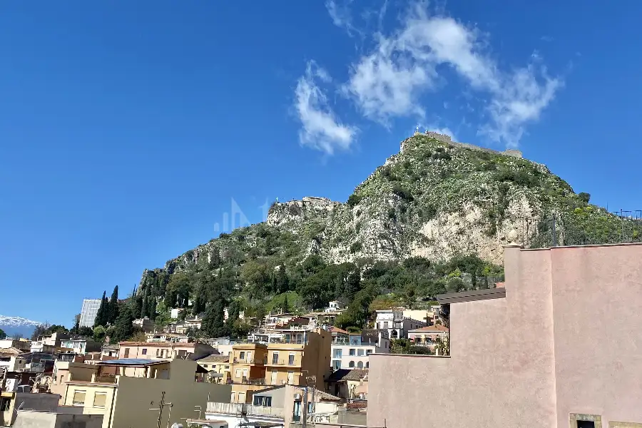 Palazzo in vendita di 106 mq a €435.000 (rif. 18/2025)