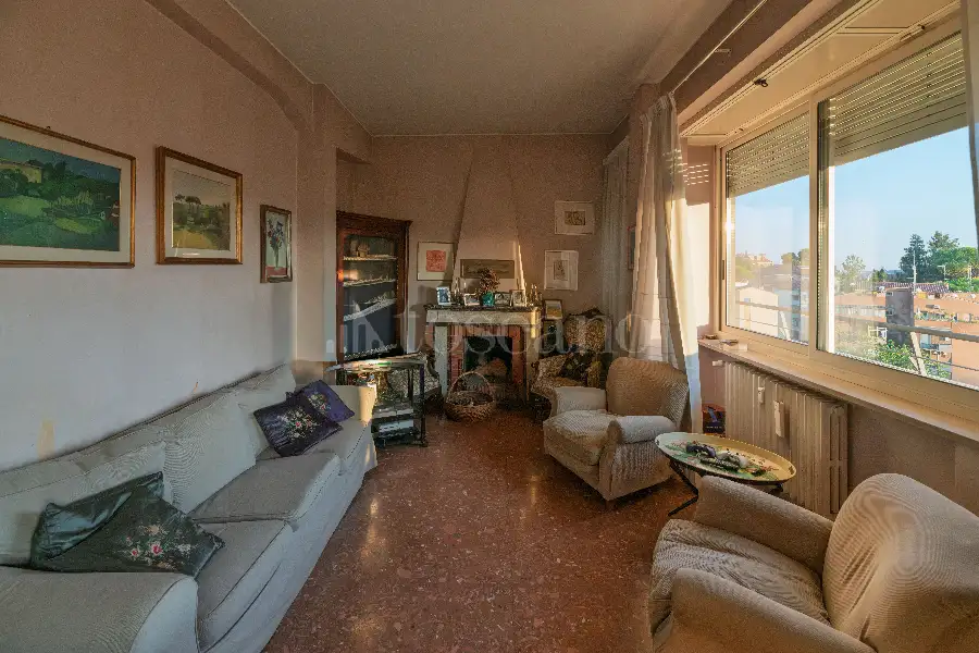 Attico in vendita di 185 mq a €1.250.000 (rif. 16/2026)