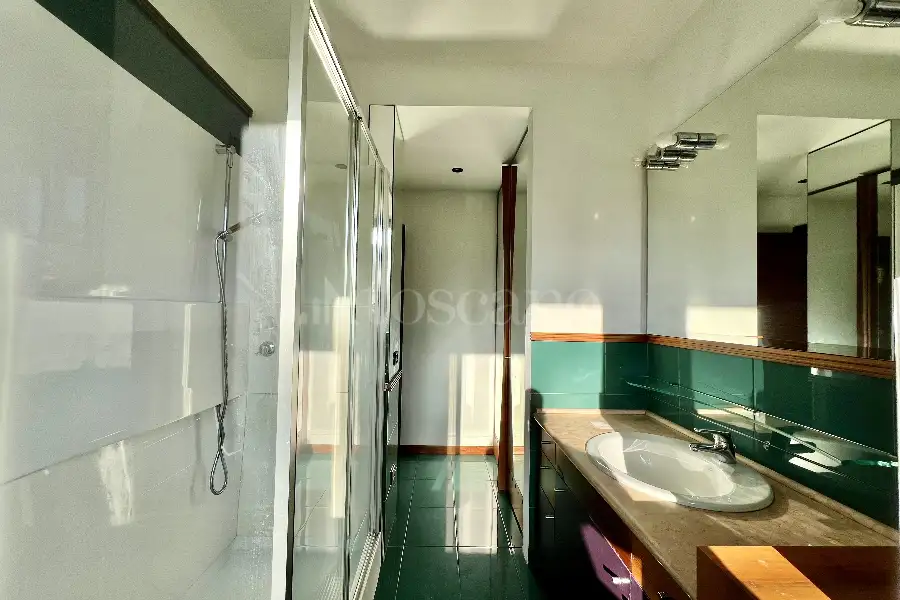 Villa Bifamiliare in vendita di 315 mq a €1.200.000 (rif. 7/2026)