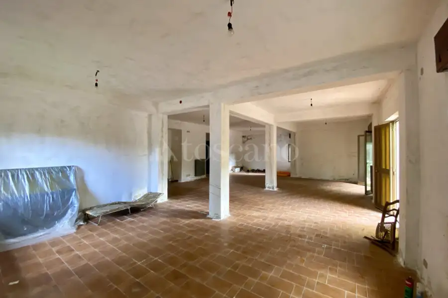 Villa in vendita di 412 mq a €199.000 (rif. 110/2024)