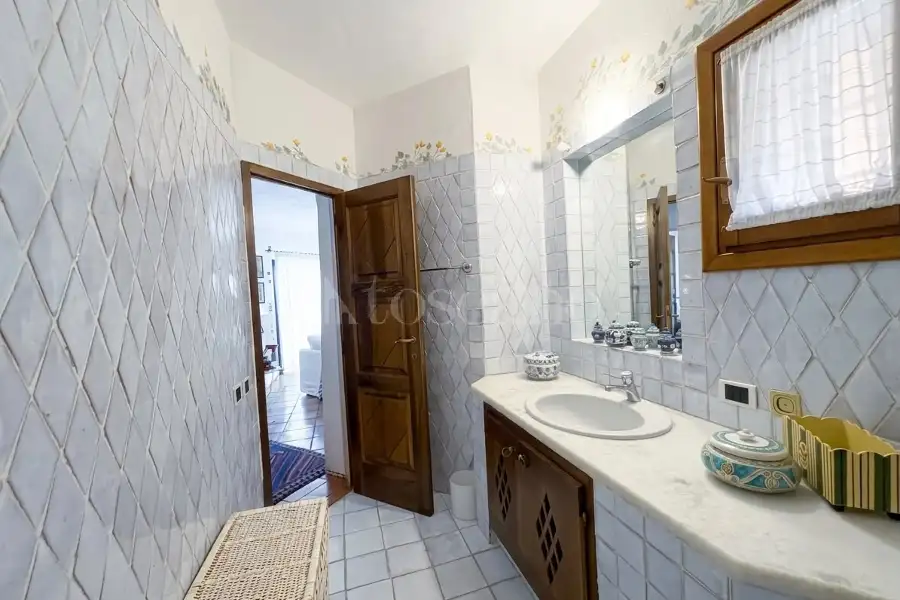 Casa in vendita di 230 mq a €3.500.000 (rif. 17/2026)
