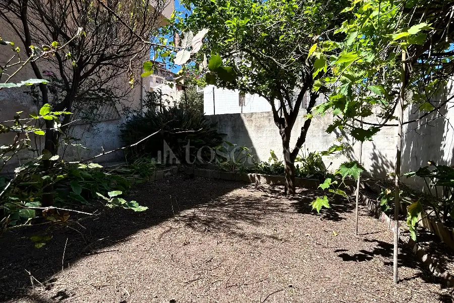 Casa Indipendente in vendita di 260 mq a €240.000 (rif. 120/2026)