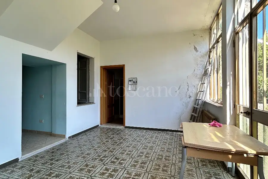 Casa Indipendente in vendita di 200 mq a €116.000 (rif. 161/2026)