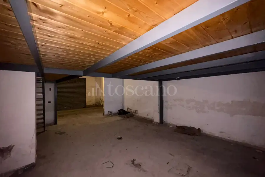 Box in vendita di 46 mq a €22.000 (rif. 86/2026)