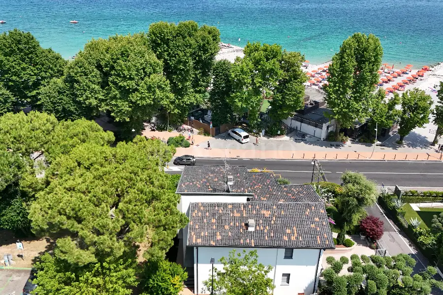 Villa in vendita di 420 mq a €2.700.000 (rif. 31/2025)